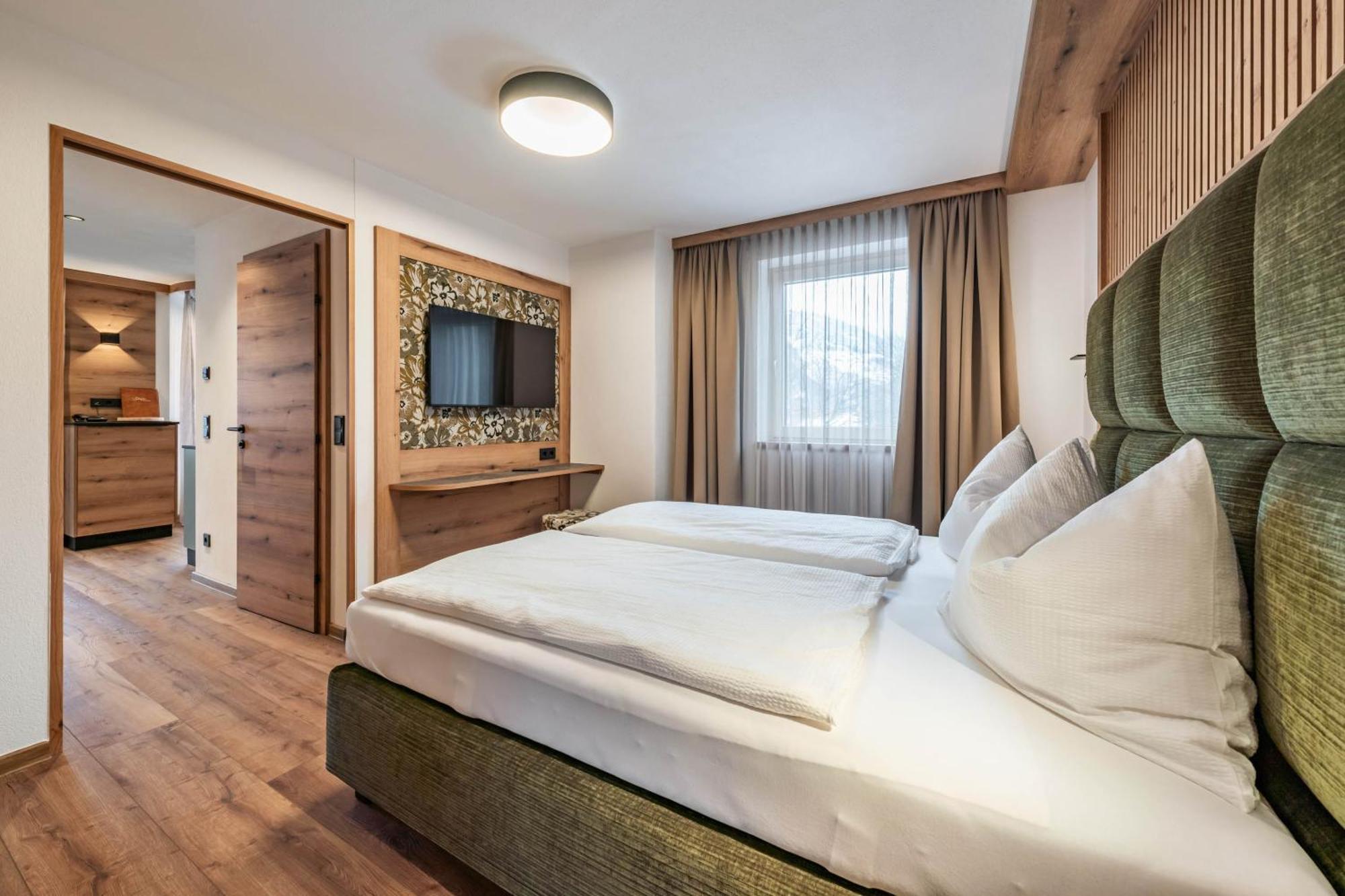 Montana Apartments Mayrhofen Exteriör bild
