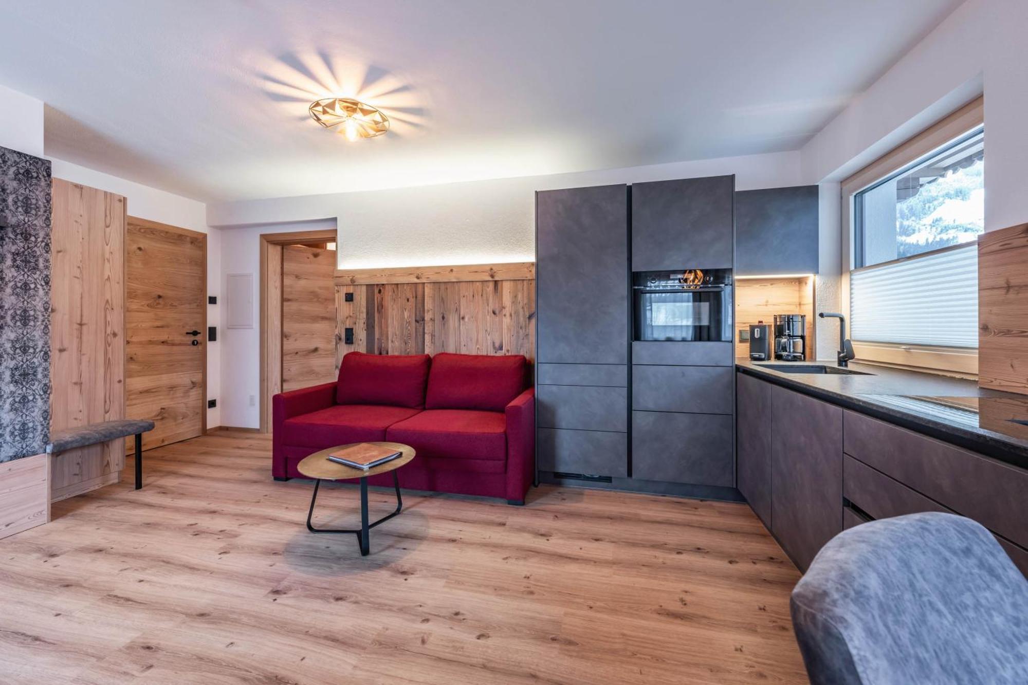 Montana Apartments Mayrhofen Exteriör bild